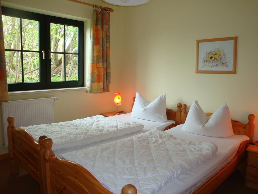 Gutspark Seeblick Kägsdorf Zimmer foto